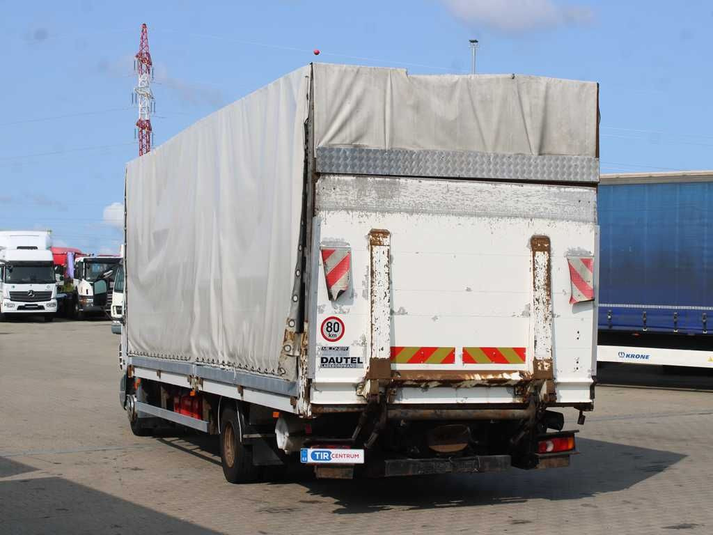 DAF FA LF 45.220, EURO 3, SIDEWALLS, TAIL LIFT - Тентованный грузовик: фото 4 DAF FA LF 45.220, EURO 3, SIDEWALLS, TAIL LIFT - Тентованный грузовик: фото 4