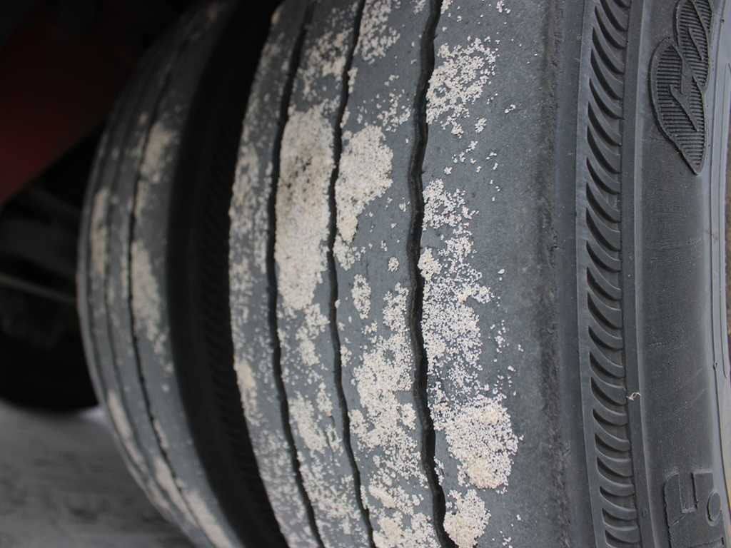 Тентованный прицеп H & W HWEPAS10: фото 12