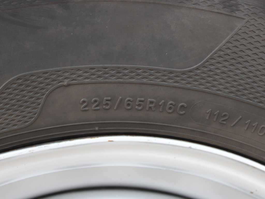 Эвакуатор Iveco 35S18, EURO 6, WINCH, DRIVES, TIRES 80%: фото 16