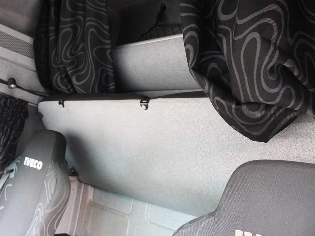 Iveco EUROCARGO 75E18, SIDE-WALLS, EURO 5 - Тентованный грузовик: фото 4 Iveco EUROCARGO 75E18, SIDE-WALLS, EURO 5 - Тентованный грузовик: фото 4