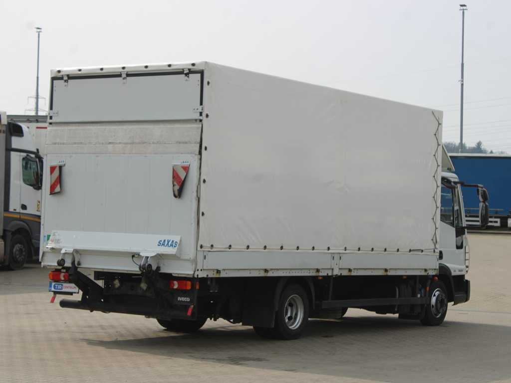 Iveco EUROCARGO 75E21, EURO 6, SIDE BOARD, HYDRAULIC FRONT, TIRES 80% - Тентованный грузовик: фото 4 Iveco EUROCARGO 75E21, EURO 6, SIDE BOARD, HYDRAULIC FRONT, TIRES 80% - Тентованный грузовик: фото 4