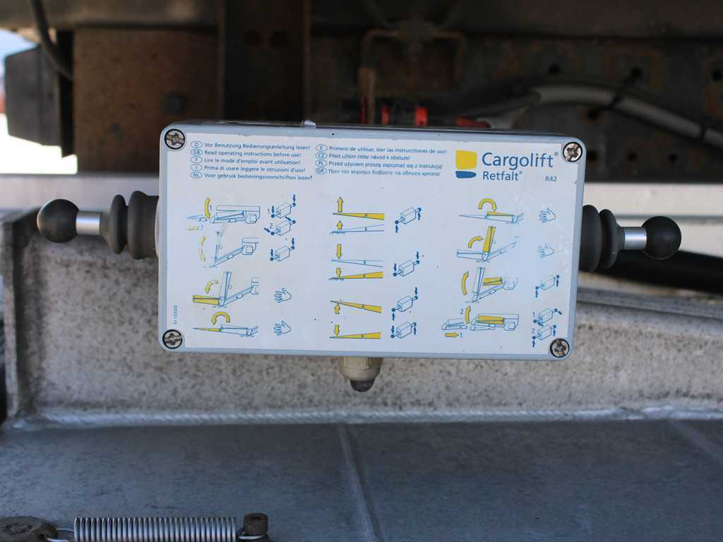 Iveco EUROCARGO ML 120E25, EURO 5, HYDRAULIC FRONT, INDEPENDENT AIR CONDITIONING - Грузовик с закрытым кузовом: фото 5 Iveco EUROCARGO ML 120E25, EURO 5, HYDRAULIC FRONT, INDEPENDENT AIR CONDITIONING - Грузовик с закрытым кузовом: фото 5