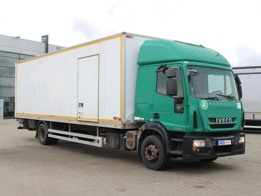 Iveco EUROCARGO ML 160E28, EURO 4, HYDRAULIC FRONT - Грузовик с закрытым кузовом: фото 2 Iveco EUROCARGO ML 160E28, EURO 4, HYDRAULIC FRONT - Грузовик с закрытым кузовом: фото 2