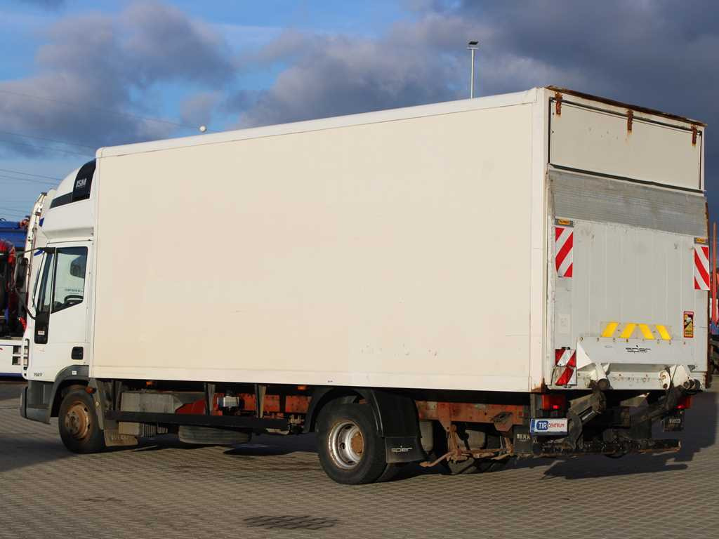 Iveco EUROCARGO ML75E17, HYDRAULIC FRONT, SLEEPING BODY - Грузовик с закрытым кузовом: фото 5 Iveco EUROCARGO ML75E17, HYDRAULIC FRONT, SLEEPING BODY - Грузовик с закрытым кузовом: фото 5