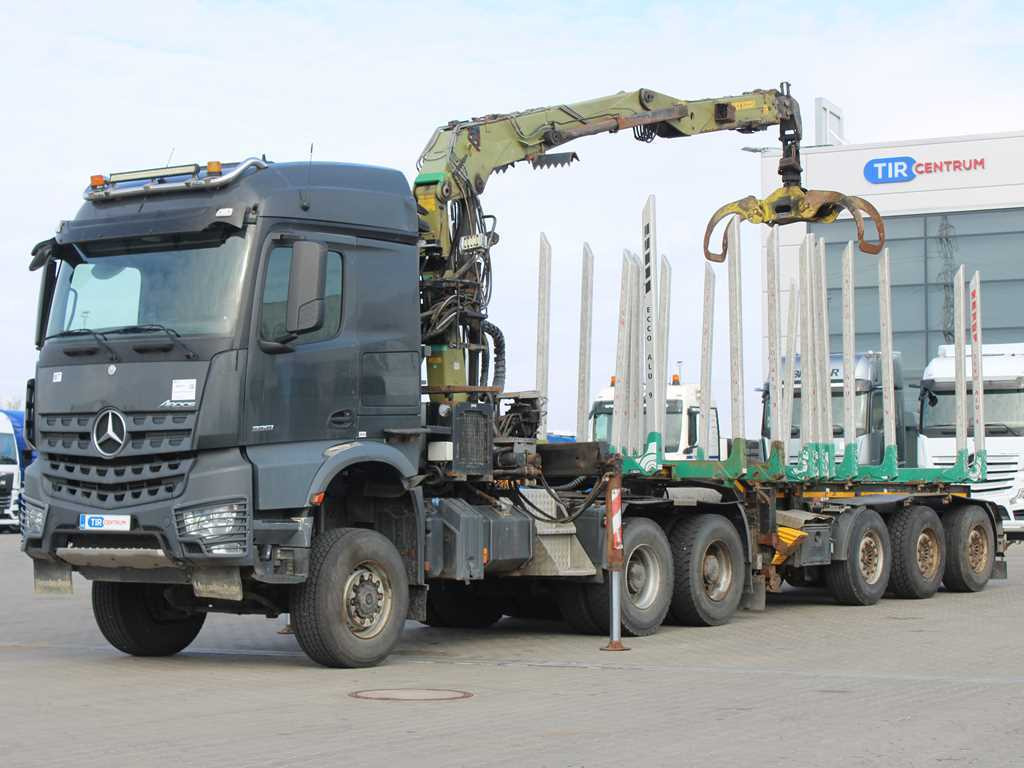 Mercedes-Benz Arocs 3351, 6x6, HYDRAULIC ARM LOGLIFT ET450, TIRES 80% + DOLL (2017) - Лесовоз, Автоманипулятор: фото 1 Mercedes-Benz Arocs 3351, 6x6, HYDRAULIC ARM LOGLIFT ET450, TIRES 80% + DOLL (2017) - Лесовоз, Автоманипулятор: фото 1