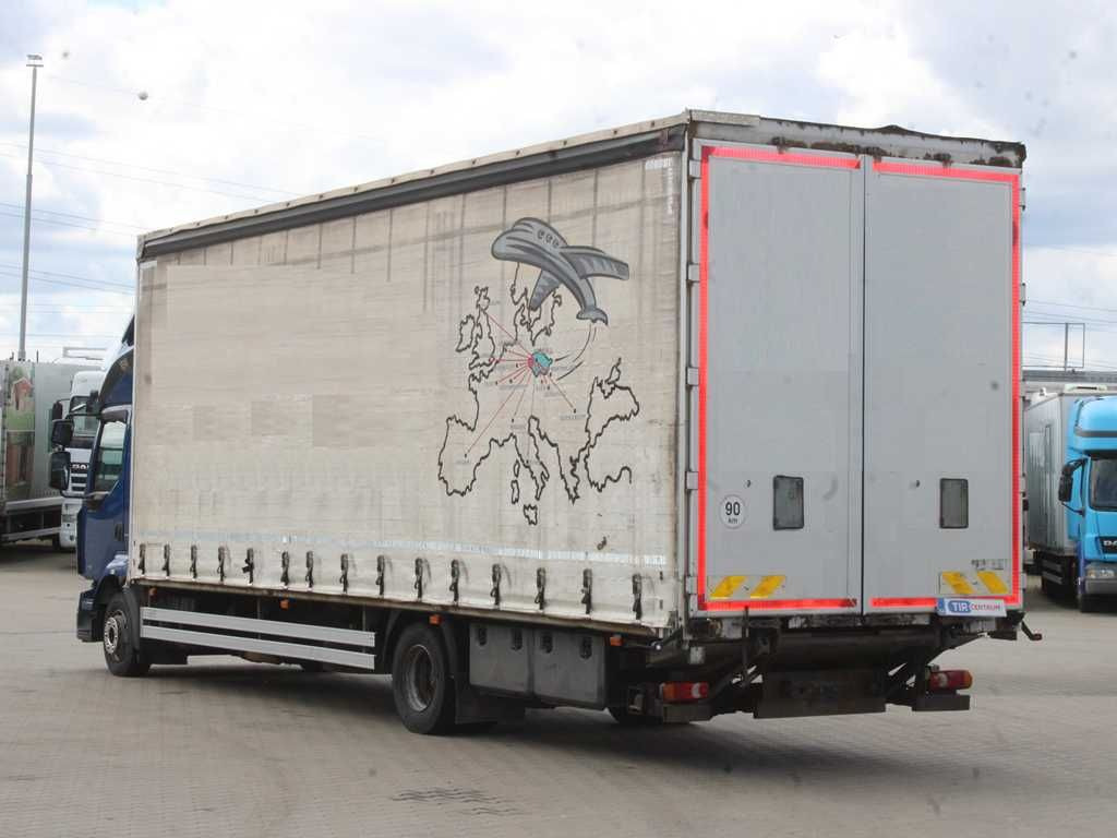 Renault MIDLUM 220.12, EURO 5, TAIL LIFT - Тентованный грузовик: фото 4 Renault MIDLUM 220.12, EURO 5, TAIL LIFT - Тентованный грузовик: фото 4