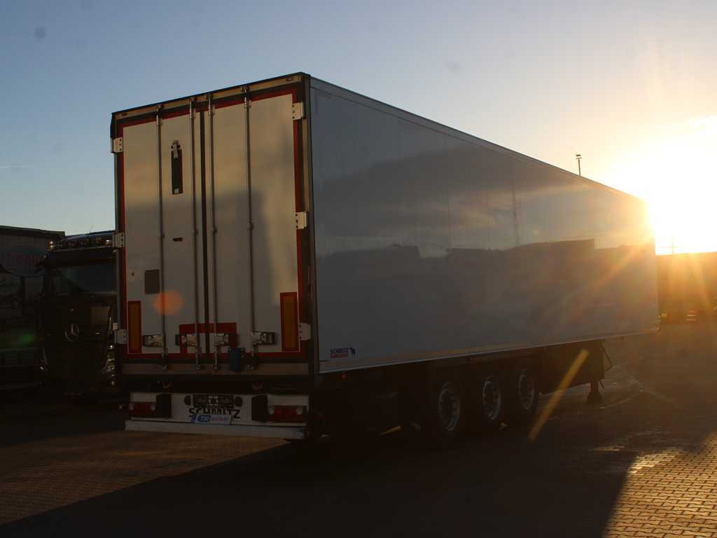 Schmitz CARGOBULL SCB*S3B, THERMO KING SLXI300, 2X PALLET BASKET - Полуприцеп-рефрижератор: фото 4 Schmitz CARGOBULL SCB*S3B, THERMO KING SLXI300, 2X PALLET BASKET - Полуприцеп-рефрижератор: фото 4