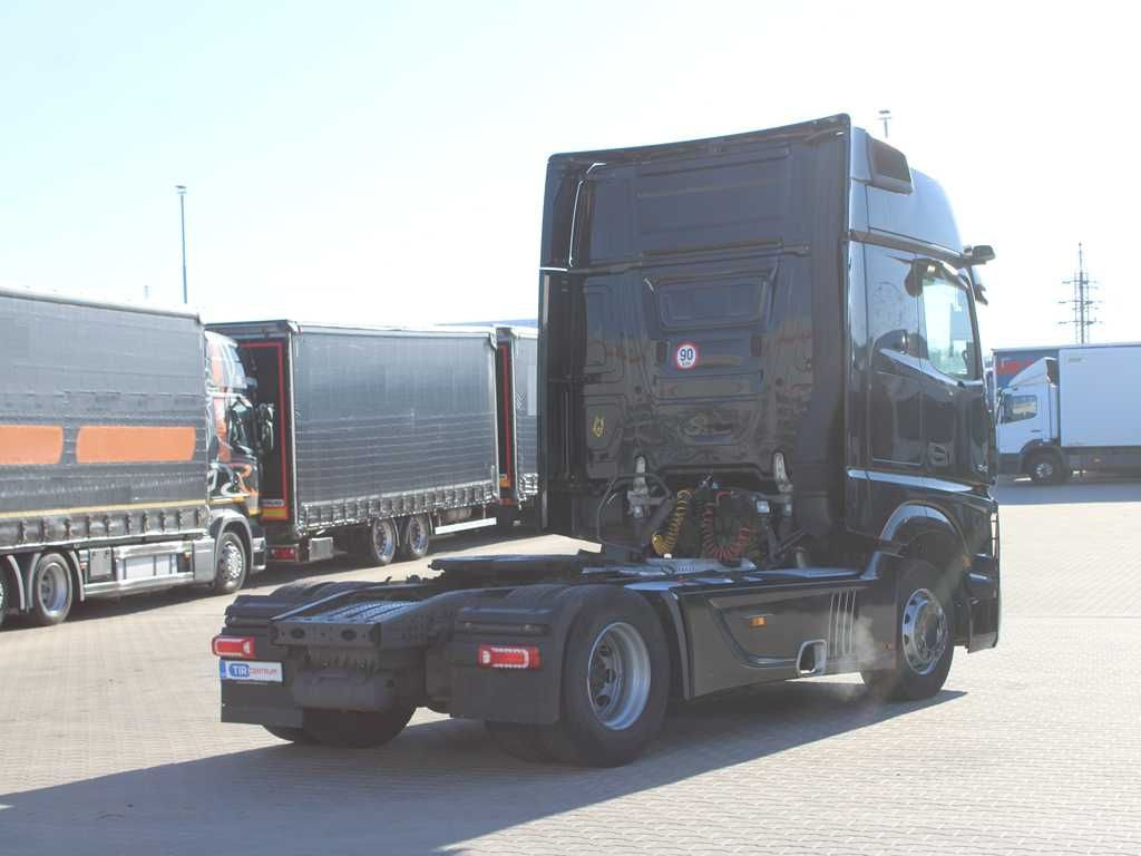 Mercedes-Benz Actros 1848, EURO 6, NAVIGATION, GIGA SPACE Mercedes-Benz Actros 1848, EURO 6, NAVIGATION, GIGA SPACE - Тягач: фото 3 Mercedes-Benz Actros 1848, EURO 6, NAVIGATION, GIGA SPACE Mercedes-Benz Actros 1848, EURO 6, NAVIGATION, GIGA SPACE - Тягач: фото 3