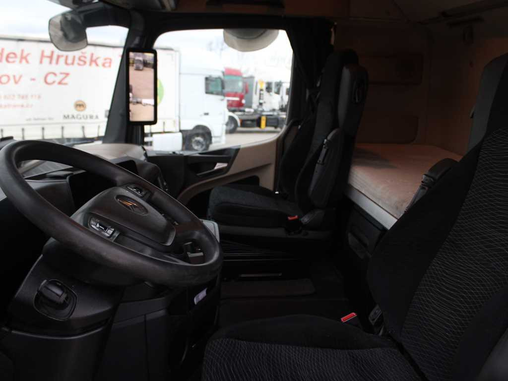 Тягач Mercedes-Benz Actros 1851, EURO 6, NAVIGATION: фото 8
