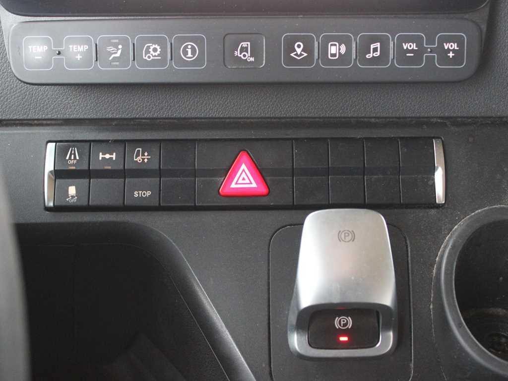 Тягач Mercedes-Benz Actros 1851, EURO 6, NAVIGATION: фото 10