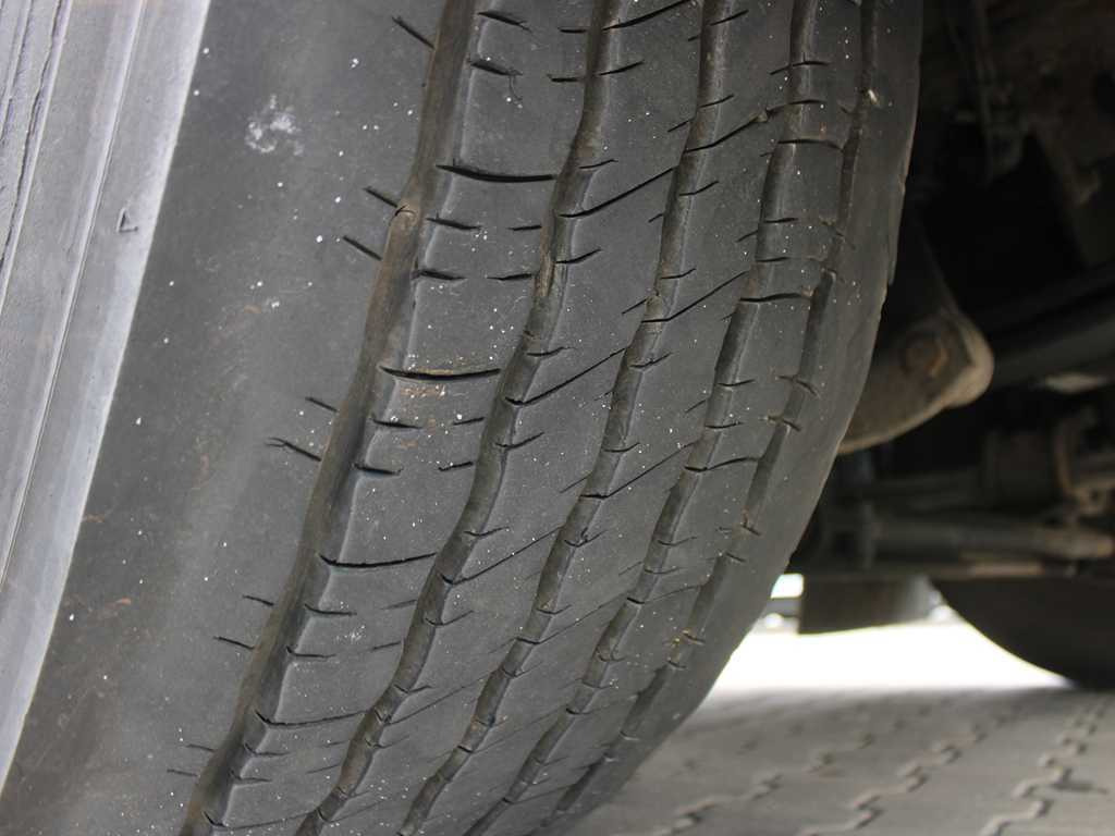 Тягач Renault MAGNUM 440.18, EURO 3: фото 18