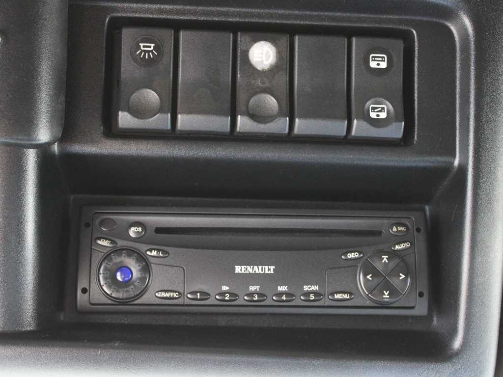 Тягач Renault MAGNUM 440.18, EURO 3: фото 13