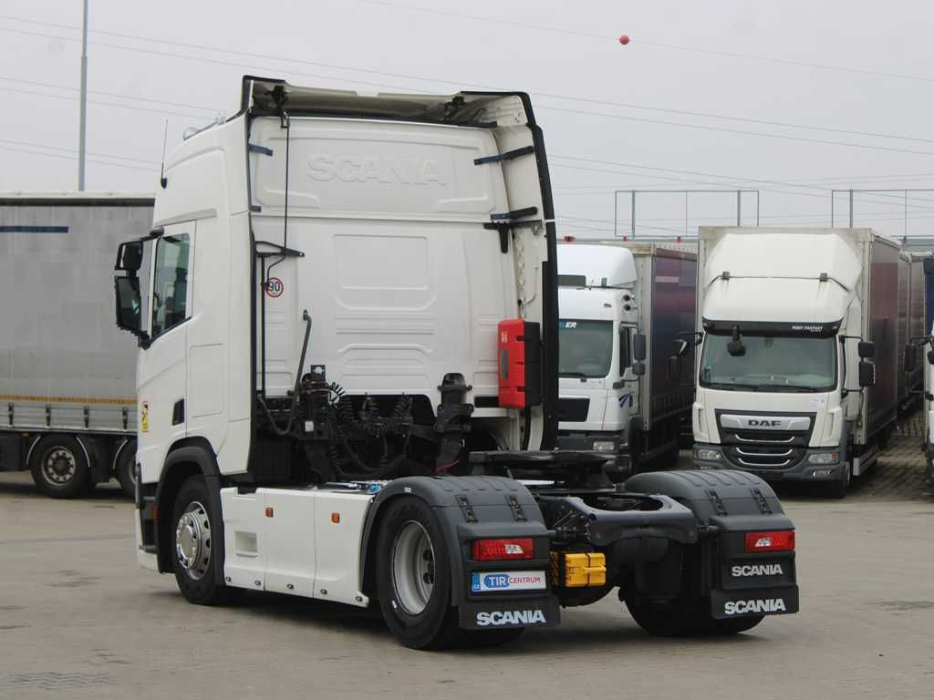 Scania R 450, EURO 6, NAVIGATION, RETARDER, PNEU 80% - Тягач: фото 4 Scania R 450, EURO 6, NAVIGATION, RETARDER, PNEU 80% - Тягач: фото 4