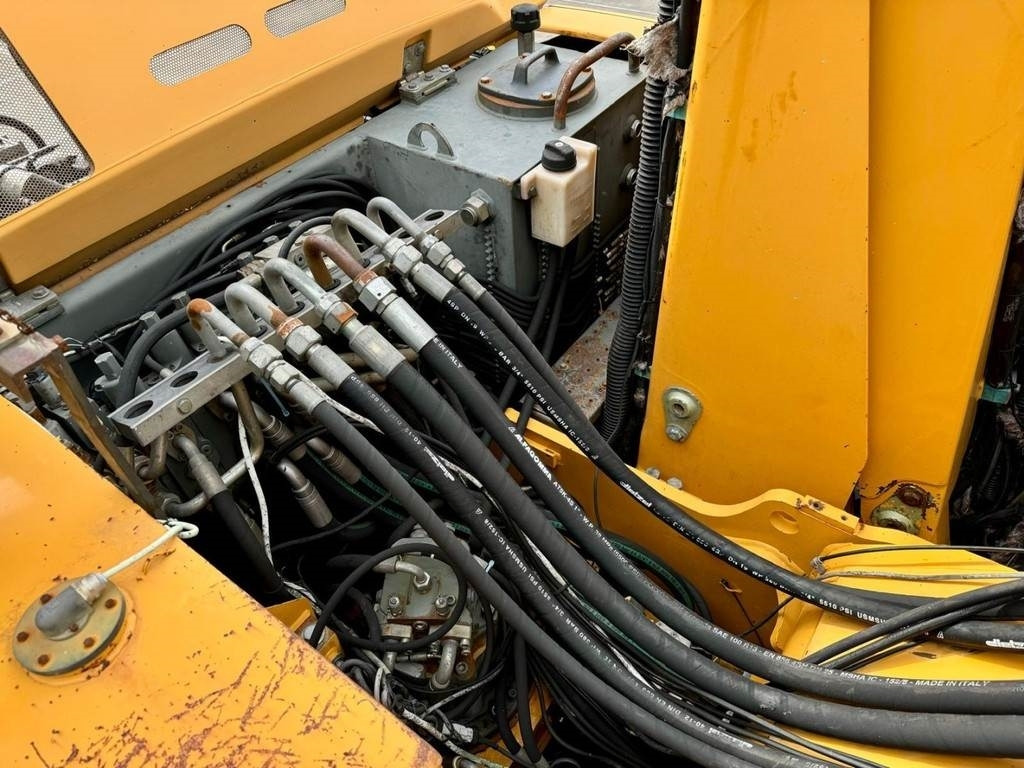Перегружатель Liebherr A 316: фото 19