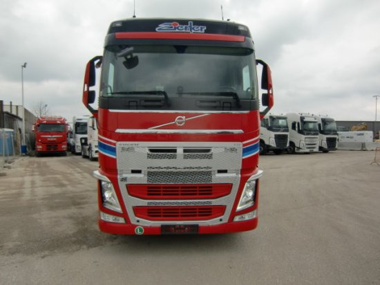 Volvo FH 500 8X4*4 Euro 6, Retarder, Tierkörpertransport Voll Luft - Грузовик: фото 2 Volvo FH 500 8X4*4 Euro 6, Retarder, Tierkörpertransport Voll Luft - Грузовик: фото 2