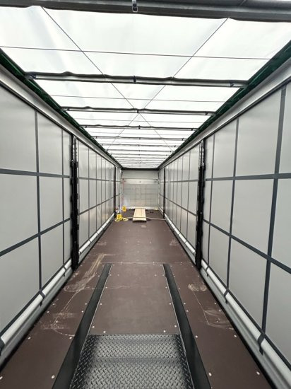 Новый Тентованный полуприцеп Krone City Liner Profi, 1-Achs- Zwangsgelenkt, Dhollandia LBW 2000kg,: фото 7 Новый Тентованный полуприцеп Krone City Liner Profi, 1-Achs- Zwangsgelenkt, Dhollandia LBW 2000kg,: фото 7