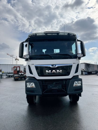 MAN TGS 26.430 6x4 3-Seitenkipper, HMF 2020K-RC Heckkran abnehmbar, - Самосвал, Автоманипулятор: фото 2 MAN TGS 26.430 6x4 3-Seitenkipper, HMF 2020K-RC Heckkran abnehmbar, - Самосвал, Автоманипулятор: фото 2