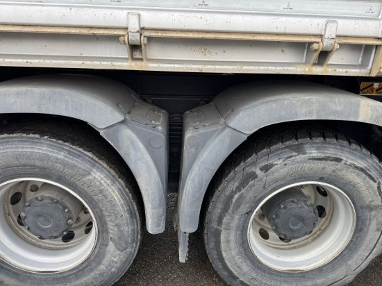 Самосвал, Автоманипулятор MAN TGS 26.430 6x4 3-Seitenkipper,  HMF 2020K-RC Heckkran abnehmbar,: фото 8