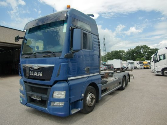MAN TGX 26.440 XXL 6x2 Liftachse Euro 6 - Грузовик-контейнеровоз/ Сменный кузов: фото 1 MAN TGX 26.440 XXL 6x2 Liftachse Euro 6 - Грузовик-контейнеровоз/ Сменный кузов: фото 1