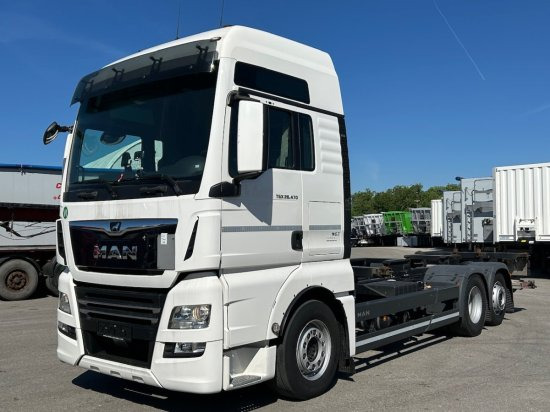 MAN TGX 26.470 XXL, 6x2, Liftachse, EURO6, Intarder, - Грузовик-контейнеровоз/ Сменный кузов: фото 1 MAN TGX 26.470 XXL, 6x2, Liftachse, EURO6, Intarder, - Грузовик-контейнеровоз/ Сменный кузов: фото 1