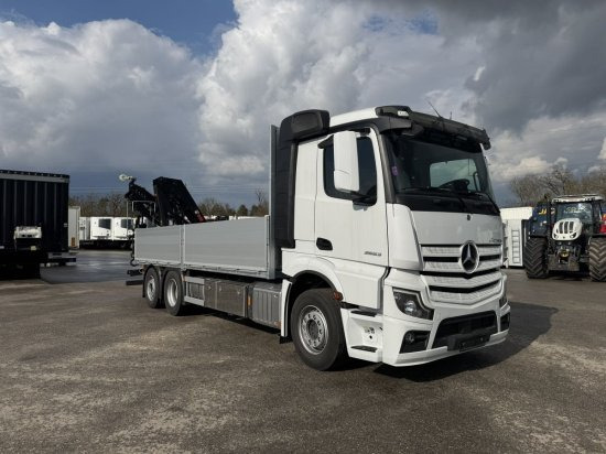 Mercedes-Benz Actros 2653, Retarder, Pritsche, Hiab Hipro 232 ES5 - Грузовик бортовой/ Платформа, Автоманипулятор: фото 1 Mercedes-Benz Actros 2653, Retarder, Pritsche, Hiab Hipro 232 ES5 - Грузовик бортовой/ Платформа, Автоманипулятор: фото 1