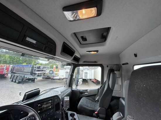 Автобетоносмеситель Mercedes-Benz Arocs 3743, 8x4 Betonmischer, Euro 6,  9m³ Liebherr Mischer: фото 13
