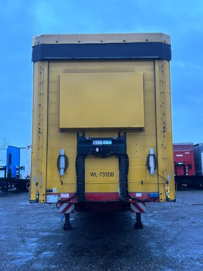 Schwarzmüller ,Fahrzeugtransporter, Mulde + Hubdach, Edscha-Verdeck, Auffahrtsrampen - Тентованный полуприцеп: фото 2 Schwarzmüller ,Fahrzeugtransporter, Mulde + Hubdach, Edscha-Verdeck, Auffahrtsrampen - Тентованный полуприцеп: фото 2