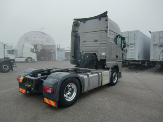 MAN TGX 18.510 4x2, XXL, Intarder, Euro 6 Schubbodenhydraulik New Model TG3 - Тягач: фото 4 MAN TGX 18.510 4x2, XXL, Intarder, Euro 6 Schubbodenhydraulik New Model TG3 - Тягач: фото 4