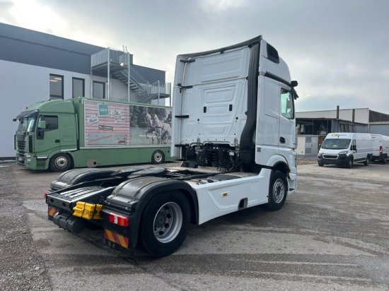 Mercedes-Benz 1851 Gigaspace, Retarder, Mirror-Cam, E6 - Тягач: фото 4 Mercedes-Benz 1851 Gigaspace, Retarder, Mirror-Cam, E6 - Тягач: фото 4