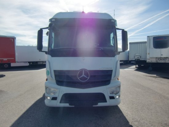 Mercedes-Benz Actros 1845, MP4 - Тягач: фото 2 Mercedes-Benz Actros 1845, MP4 - Тягач: фото 2