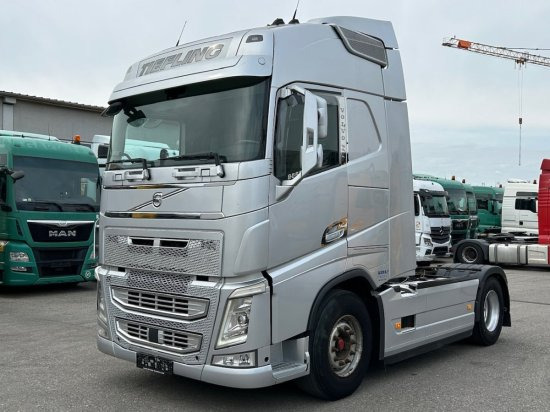 Volvo FH 500, E6, Voll-Luft, I-Shift, VEB+, Standklima, Schubbodenhydraulik - Тягач: фото 1 Volvo FH 500, E6, Voll-Luft, I-Shift, VEB+, Standklima, Schubbodenhydraulik - Тягач: фото 1