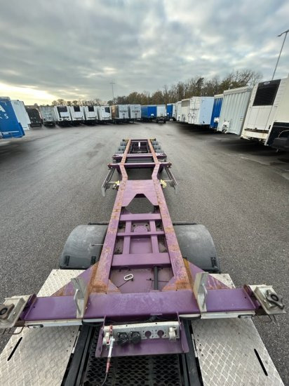Web Trailer LPRS24 Heckschieber 1x20 ft 2x20 ft 1x40 ft - Полуприцеп-контейнеровоз/ Сменный кузов: фото 2 Web Trailer LPRS24 Heckschieber 1x20 ft 2x20 ft 1x40 ft - Полуприцеп-контейнеровоз/ Сменный кузов: фото 2