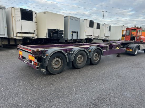 Web Trailer LPRS24 Heckschieber 1x20 ft 2x20 ft 1x40 ft - Полуприцеп-контейнеровоз/ Сменный кузов: фото 4 Web Trailer LPRS24 Heckschieber 1x20 ft 2x20 ft 1x40 ft - Полуприцеп-контейнеровоз/ Сменный кузов: фото 4