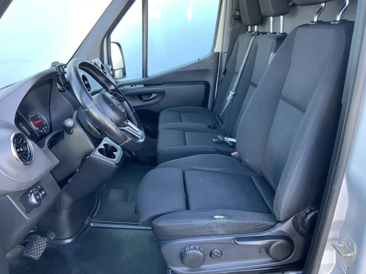 Mercedes-Benz Sprinter 316 2.2 CDI 366 L2H1 Automaat M BUX Airco Camera C - Другая техника: фото 4 Mercedes-Benz Sprinter 316 2.2 CDI 366 L2H1 Automaat M BUX Airco Camera C - Другая техника: фото 4