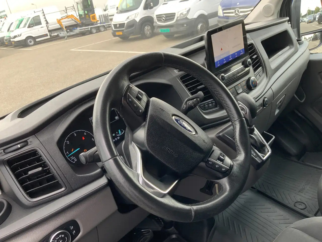 Фургон-рефрижератор Ford Transit 350 2.0 TDCI L3H2 Trend Koelauto & Vries Automaat: фото 14 Фургон-рефрижератор Ford Transit 350 2.0 TDCI L3H2 Trend Koelauto & Vries Automaat: фото 14