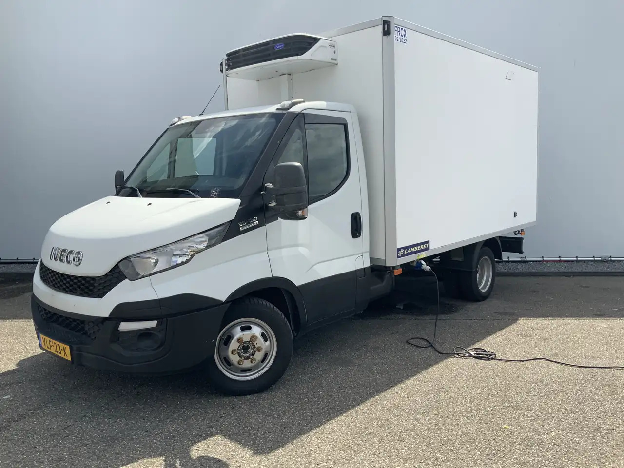 Iveco Daily 35C13 2.3 375 Automaat Koelmeubelbak Deuren Dag&Na - Фургон-рефрижератор: фото 1 Iveco Daily 35C13 2.3 375 Automaat Koelmeubelbak Deuren Dag&Na - Фургон-рефрижератор: фото 1
