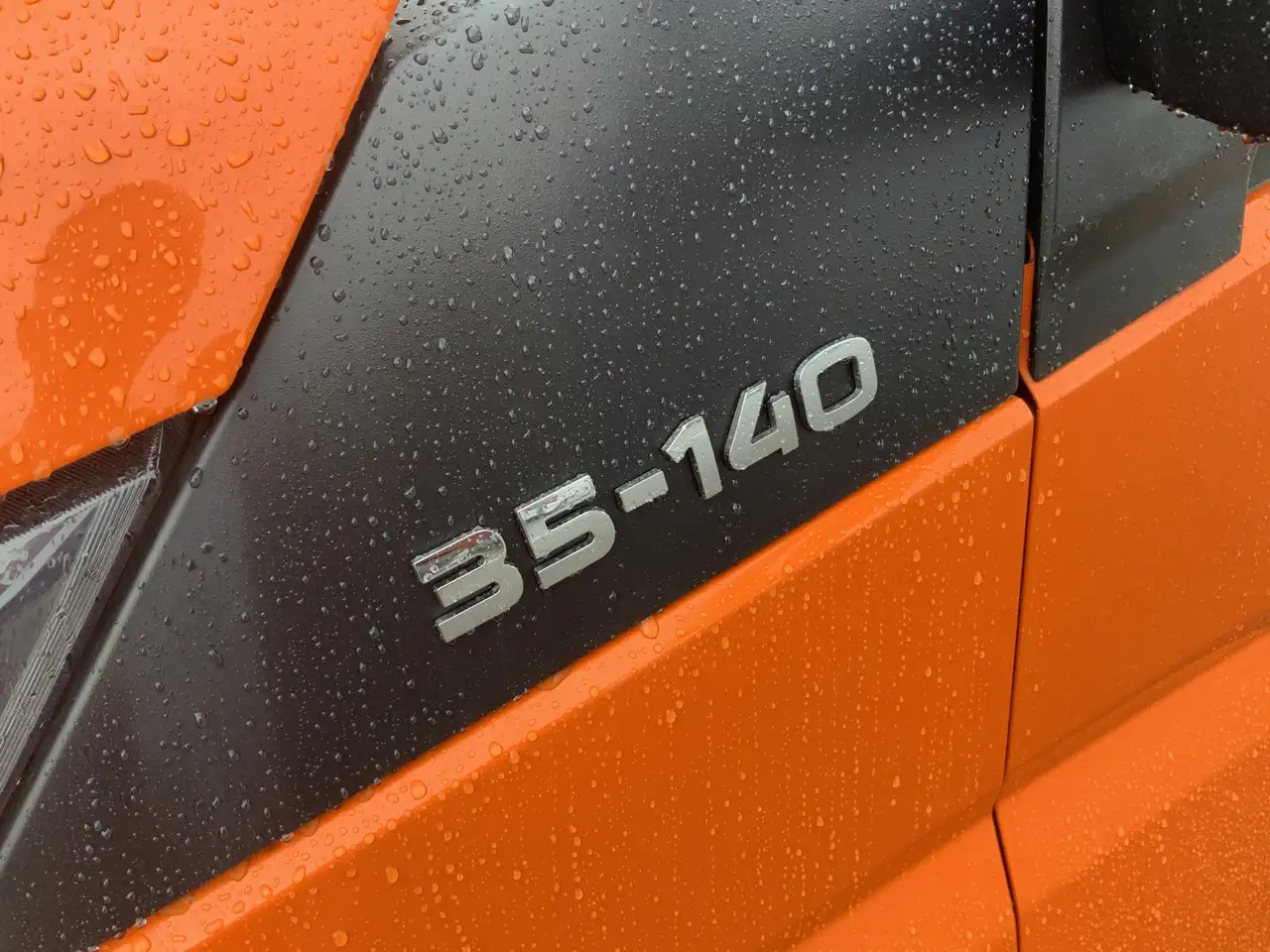 Iveco Daily 35C14 2.3 375 Pick Up & LaadLift Airco Navi Trekha - Малотоннажный бортовой грузовик: фото 2 Iveco Daily 35C14 2.3 375 Pick Up & LaadLift Airco Navi Trekha - Малотоннажный бортовой грузовик: фото 2