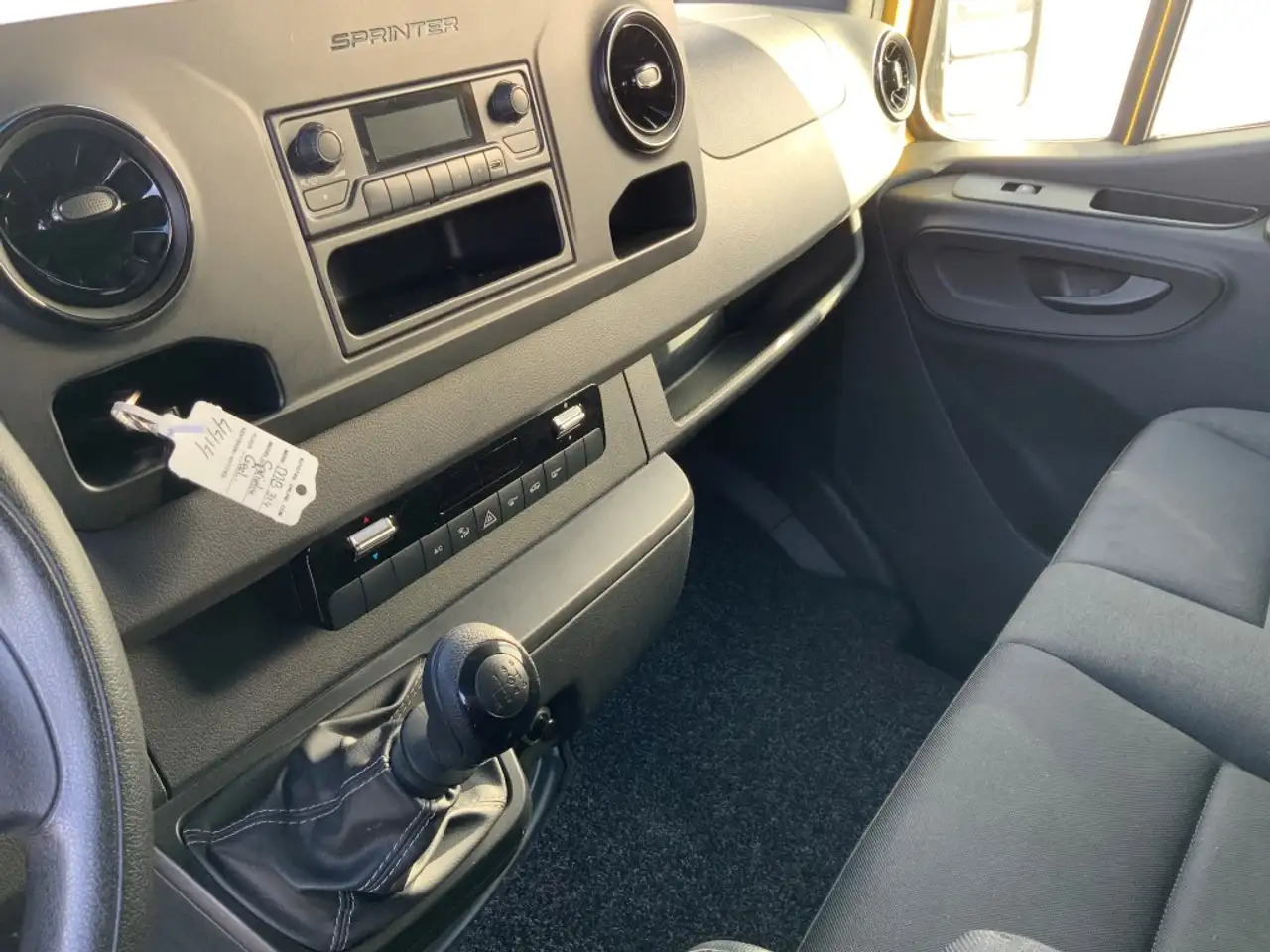Цельнометаллический фургон Mercedes-Benz Sprinter 314 2.2 CDI L2H2 & Laadklep& Afstandbediening Airc: фото 8