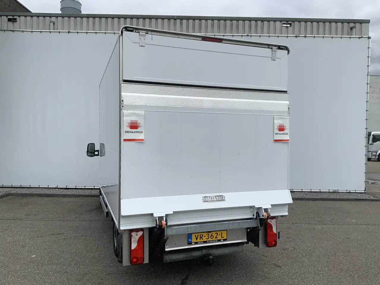 Mercedes-Benz Sprinter 416 2.2 BlueTEC 366 Meubelbak & Lift Automaat Airc - Фургон с закрытым кузовом: фото 2 Mercedes-Benz Sprinter 416 2.2 BlueTEC 366 Meubelbak & Lift Automaat Airc - Фургон с закрытым кузовом: фото 2