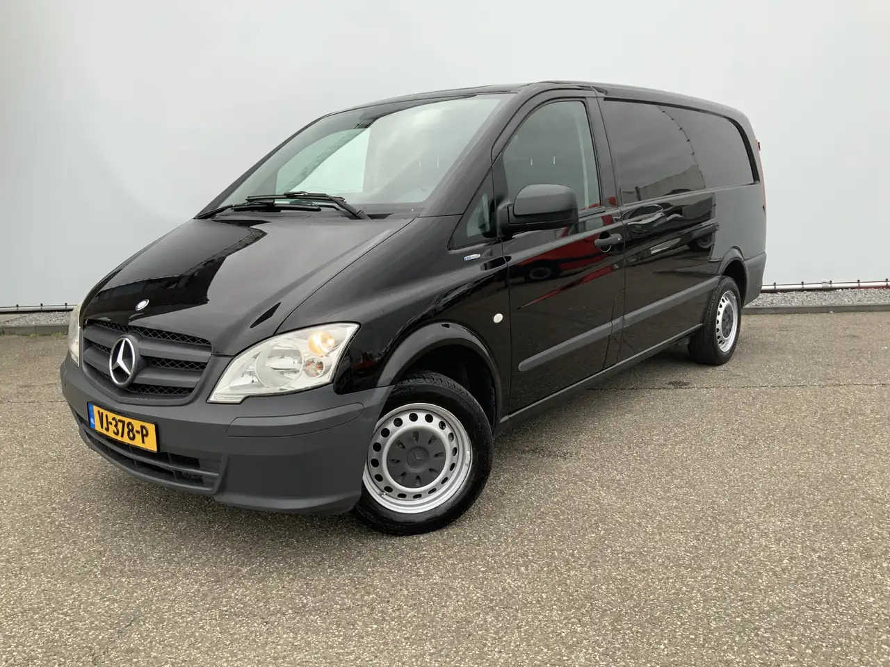 Mercedes-Benz Vito 110 CDI 320 Lang Airco Cruise Trekhaak 2000 kg Eur - Цельнометаллический фургон: фото 1 Mercedes-Benz Vito 110 CDI 320 Lang Airco Cruise Trekhaak 2000 kg Eur - Цельнометаллический фургон: фото 1