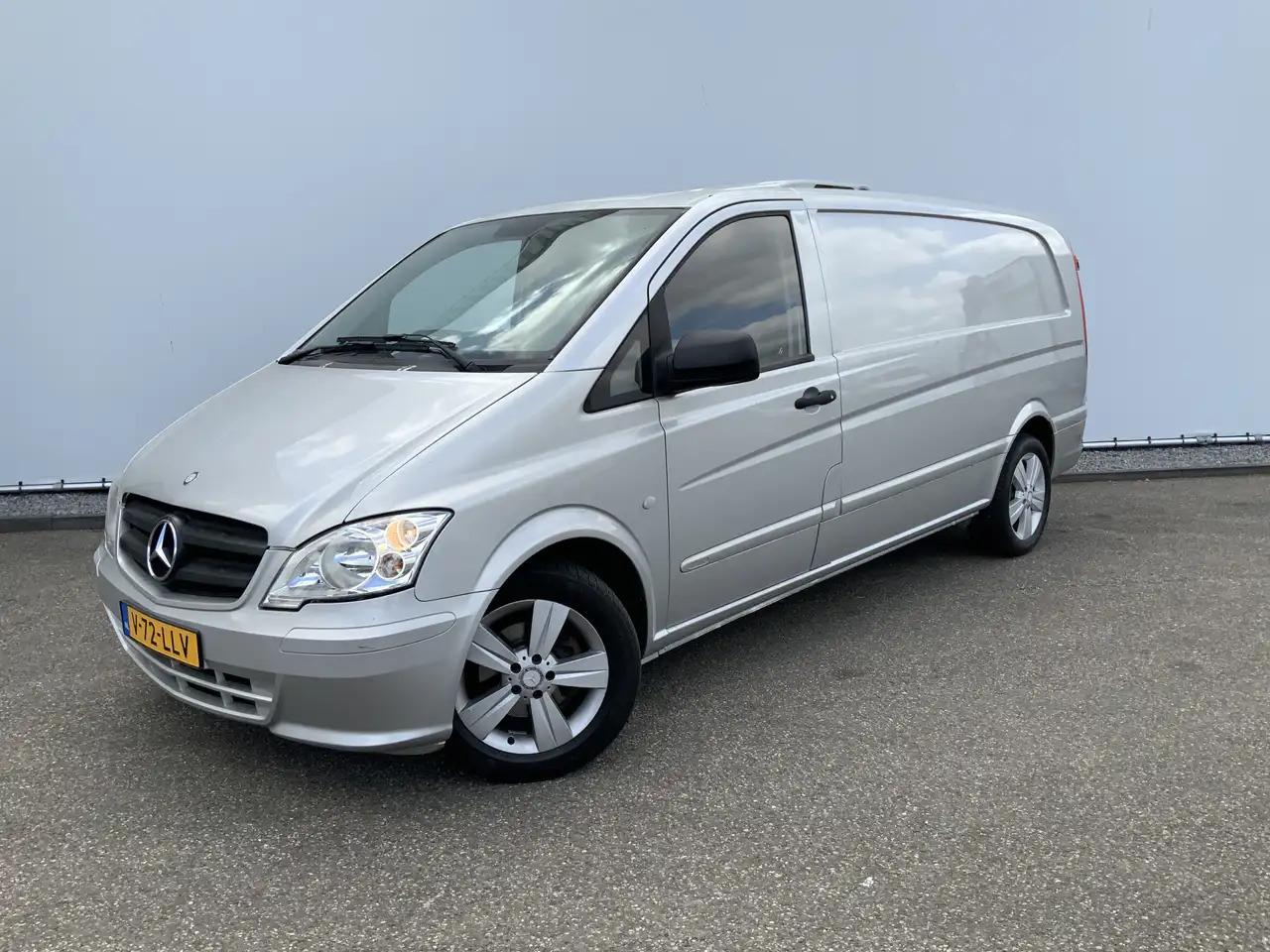 Mercedes-Benz Vito 122 CDI Automaat Koel Auto werkt 100 % 0.gr Airco - Фургон-рефрижератор: фото 1 Mercedes-Benz Vito 122 CDI Automaat Koel Auto werkt 100 % 0.gr Airco - Фургон-рефрижератор: фото 1