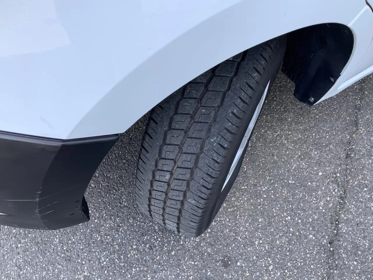 Малотоннажный самосвал, Грузопассажирский фургон Nissan NV400 2.3 dCi L3H1 Dub Cab 3 Zijde Kipper Airco Bakmaat: фото 16