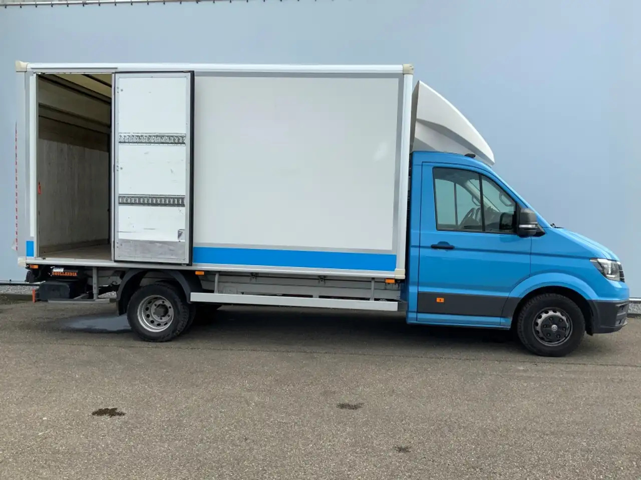 Volkswagen Crafter 35 2.0 TDI L4 Meubelbak & Lift Automaat Airco Crui - Фургон с закрытым кузовом: фото 5 Volkswagen Crafter 35 2.0 TDI L4 Meubelbak & Lift Automaat Airco Crui - Фургон с закрытым кузовом: фото 5