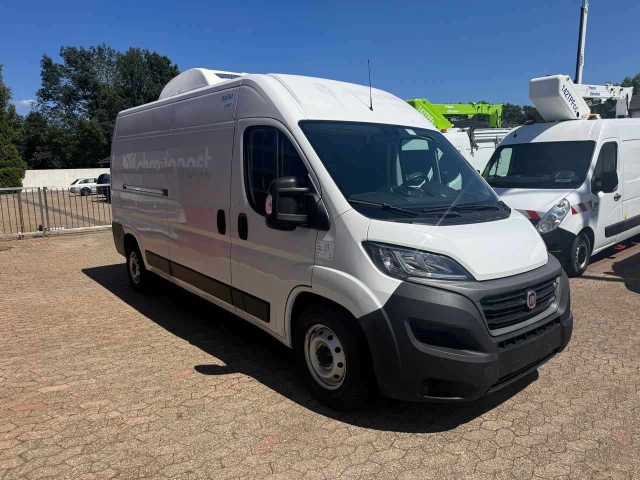 Fiat Ducato 250 Kühlkastenwagen 3 Kammern EURO 6 - Фургон-рефрижератор: фото 3 Fiat Ducato 250 Kühlkastenwagen 3 Kammern EURO 6 - Фургон-рефрижератор: фото 3