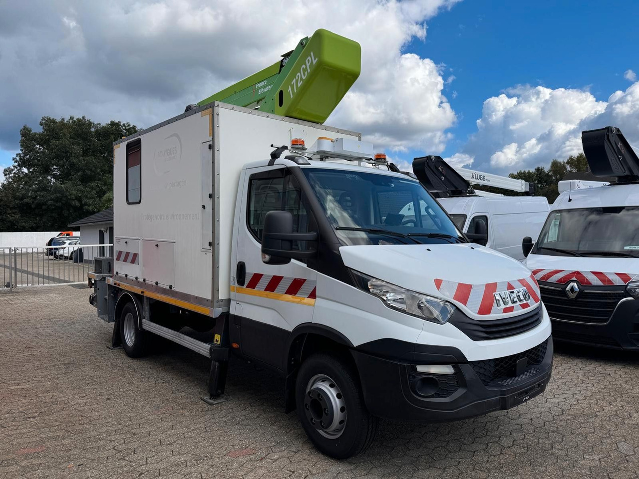 Iveco 70C18 Hubarbeitsbühne France Elevateur 172 CPL - Грузовик с подъемником: фото 3 Iveco 70C18 Hubarbeitsbühne France Elevateur 172 CPL - Грузовик с подъемником: фото 3