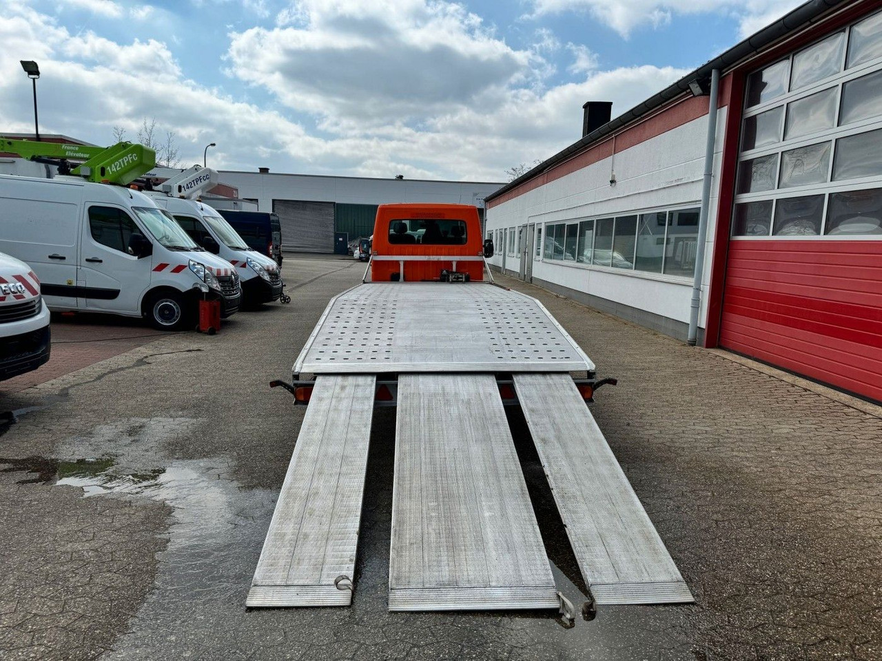 Renault Master Autotransporter - Эвакуатор: фото 5 Renault Master Autotransporter - Эвакуатор: фото 5