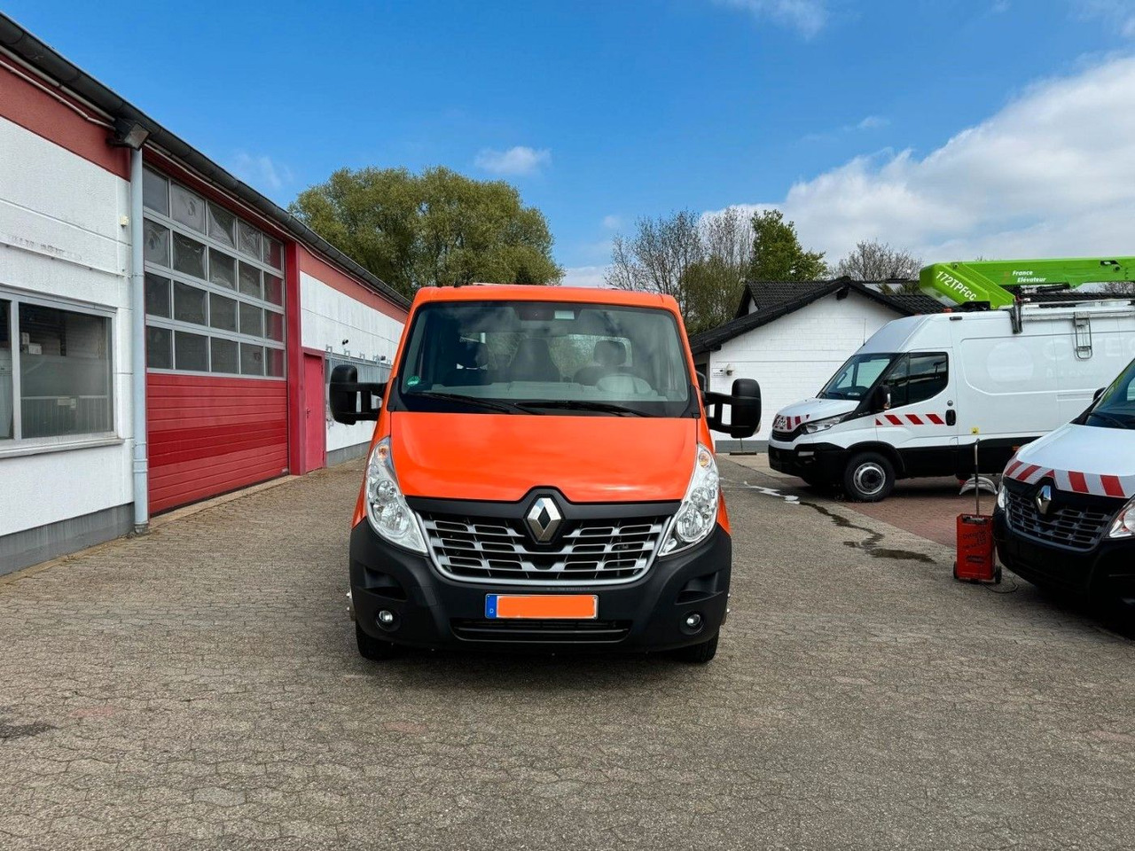 Renault Master Autotransporter - Эвакуатор: фото 2 Renault Master Autotransporter - Эвакуатор: фото 2