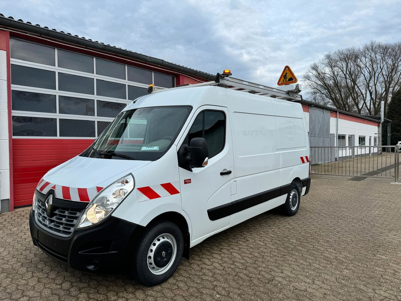 Renault Master Werkstattwagen Kastenwagen EURO 6 - Цельнометаллический фургон: фото 1 Renault Master Werkstattwagen Kastenwagen EURO 6 - Цельнометаллический фургон: фото 1