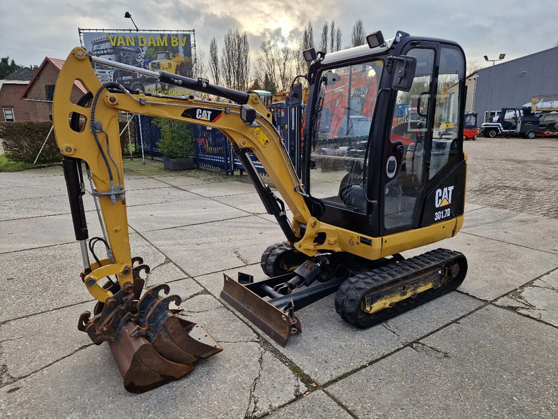 Caterpillar 301.7D with low hours! - Мини-экскаватор: фото 1 Caterpillar 301.7D with low hours! - Мини-экскаватор: фото 1