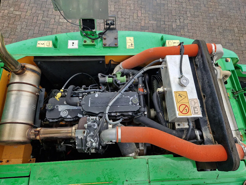 Hyundai Robex 160W-9A met 6-cilinder Cummins motor - Колёсный экскаватор: фото 5 Hyundai Robex 160W-9A met 6-cilinder Cummins motor - Колёсный экскаватор: фото 5